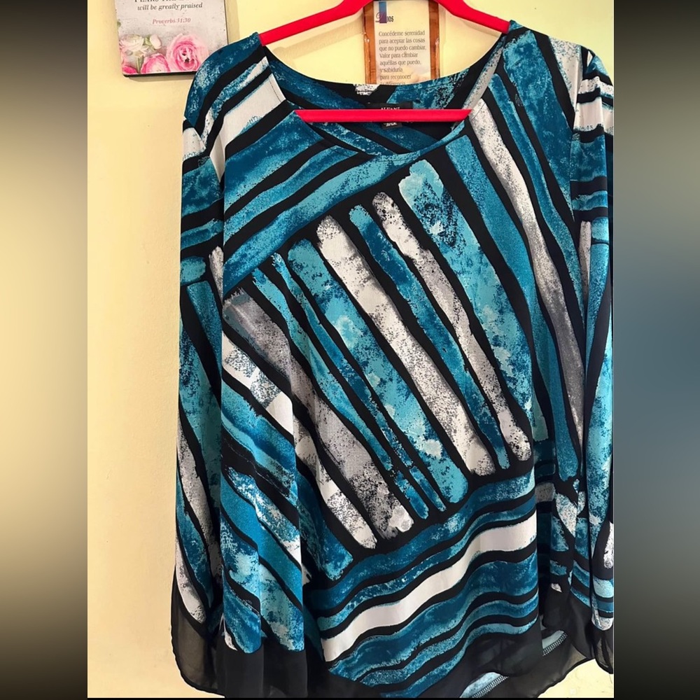 Alfani Women’s Top - Picture 2 of 5